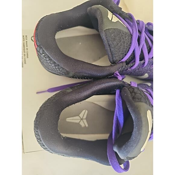 Nike Kobe 11 Elite Low Eulogy Hyper Grape Basketball Mens 822675-510 Size 10 - Picture 7 of 12